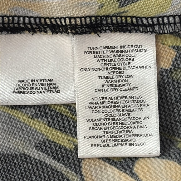 Jones Studio Separates Sleeveless Floral Print Drape Neck Blouse - Picture 5 of 6